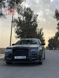 کرایسلەر 300